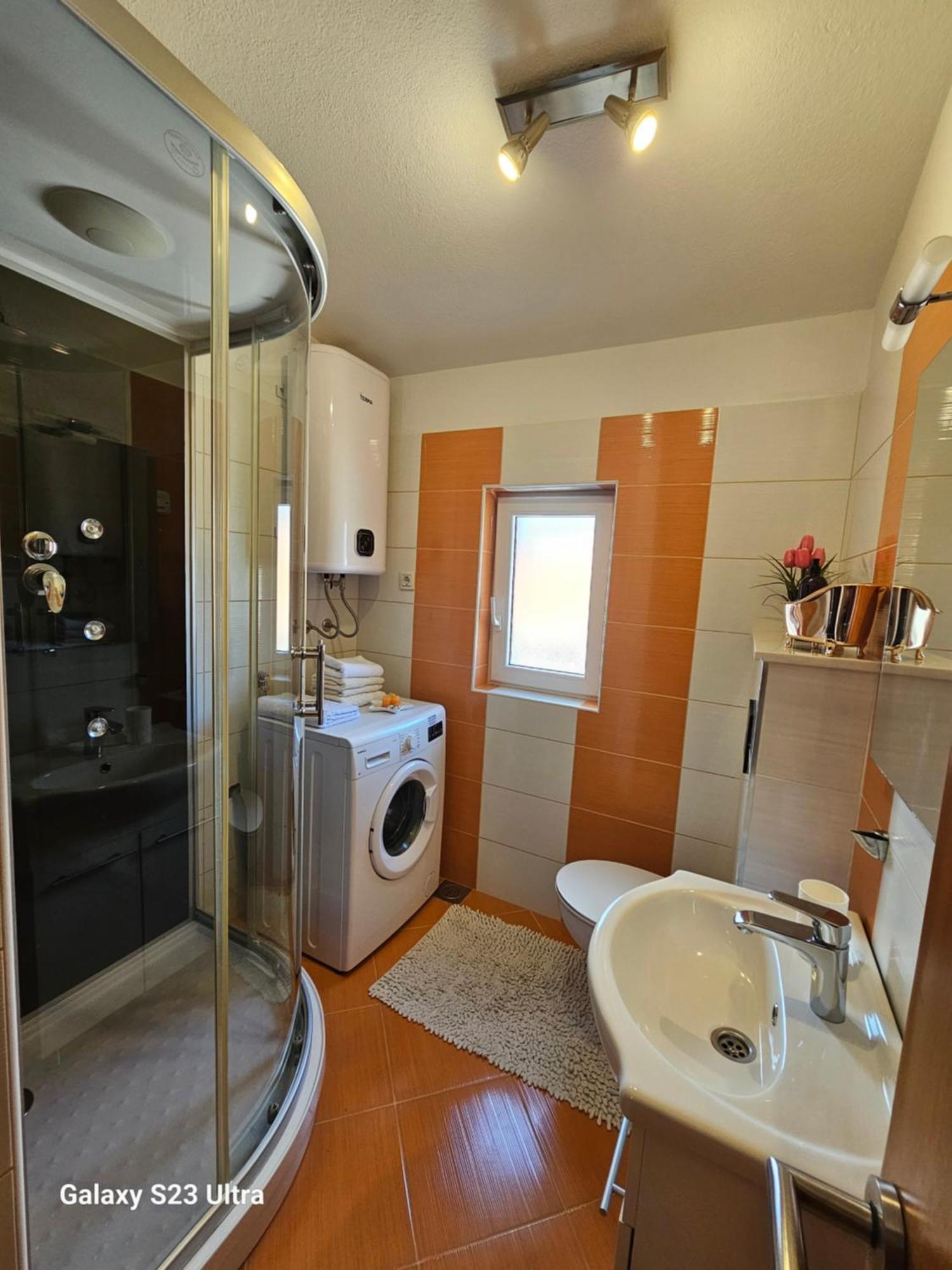 Apartmani Dianna Kaštela Kültér fotó