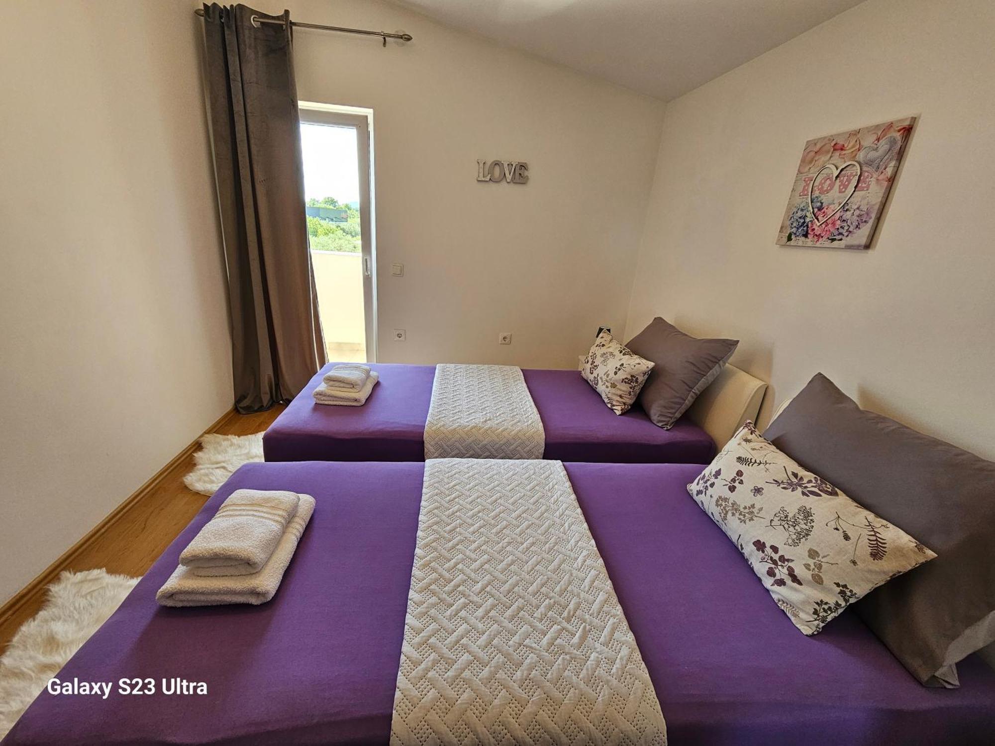 Apartmani Dianna Kaštela Kültér fotó